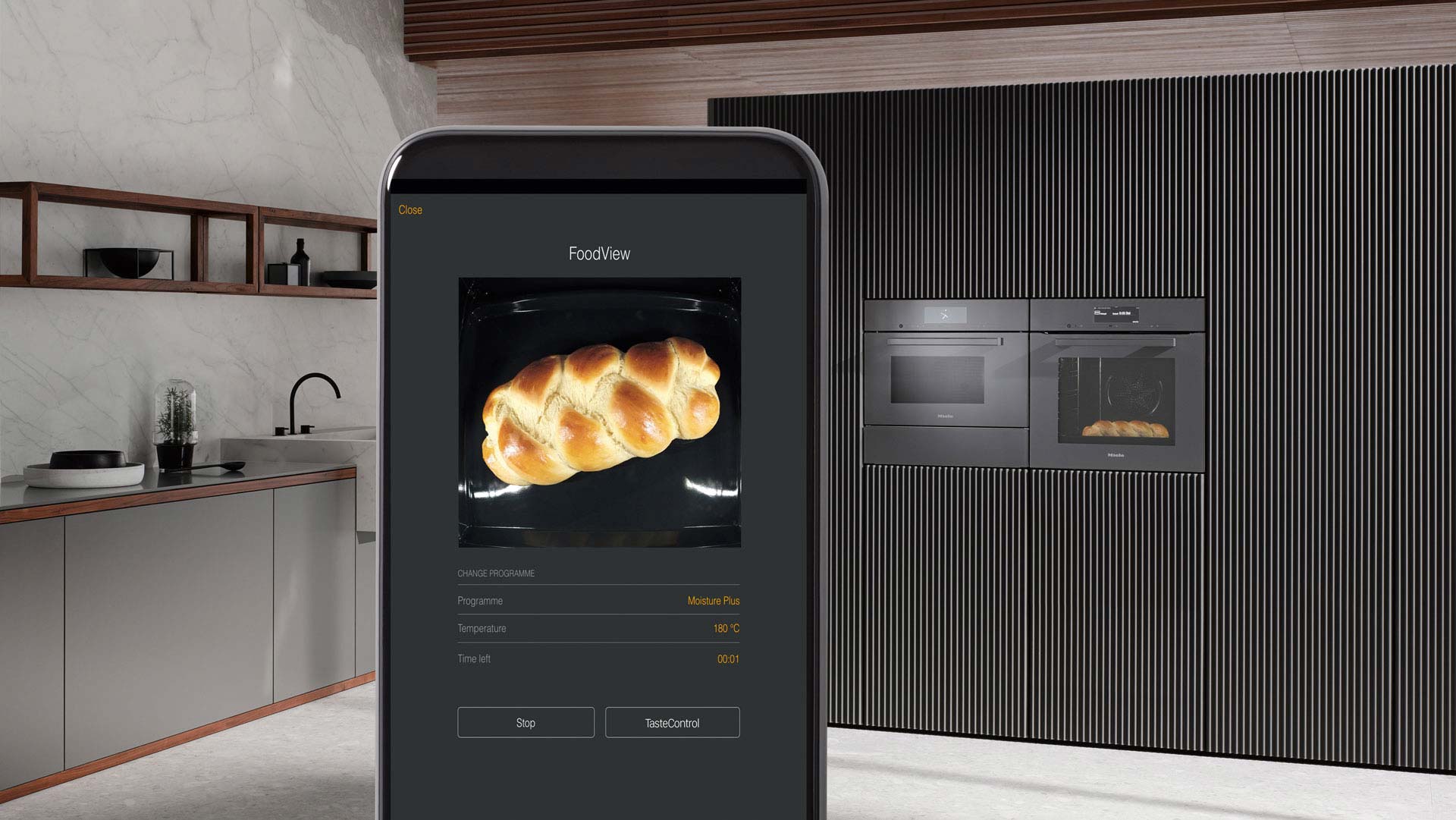 Kochen mit Kamerassistent - Smart Home von Miele bei Miele Center Ebner und Spuller Graz